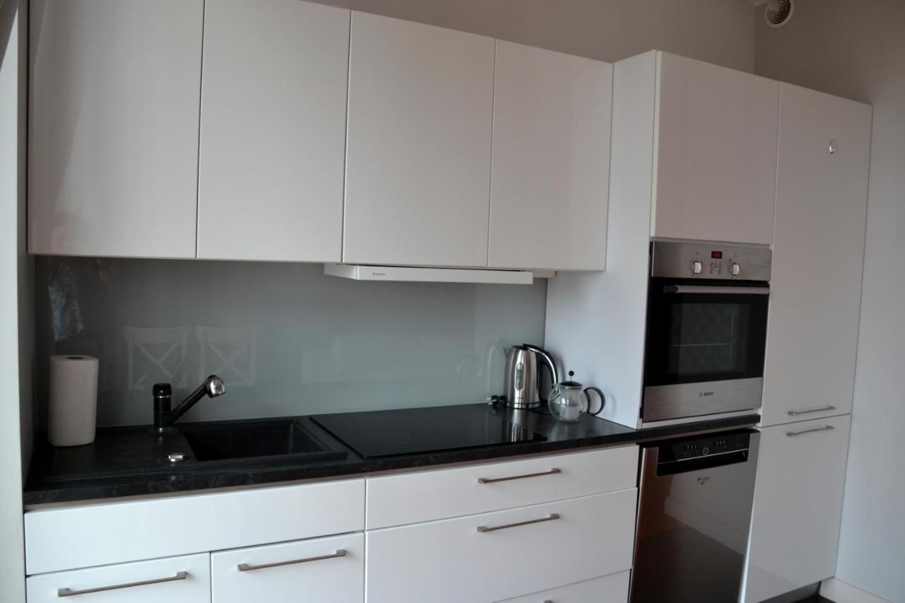 Centrum Nad Motlawa Z Widokiem Na Rzeke Lub Na Patio Z Balkonem Apartment Gdansk