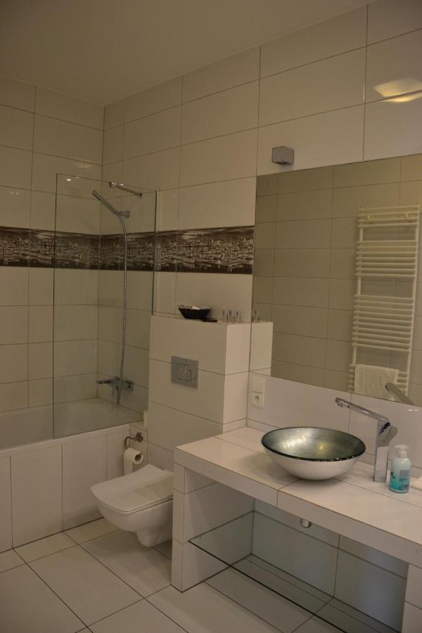 Apartmán Centrum Nad Motlawa Z Widokiem Na Rzeke Lub Na Patio Z Balkonem