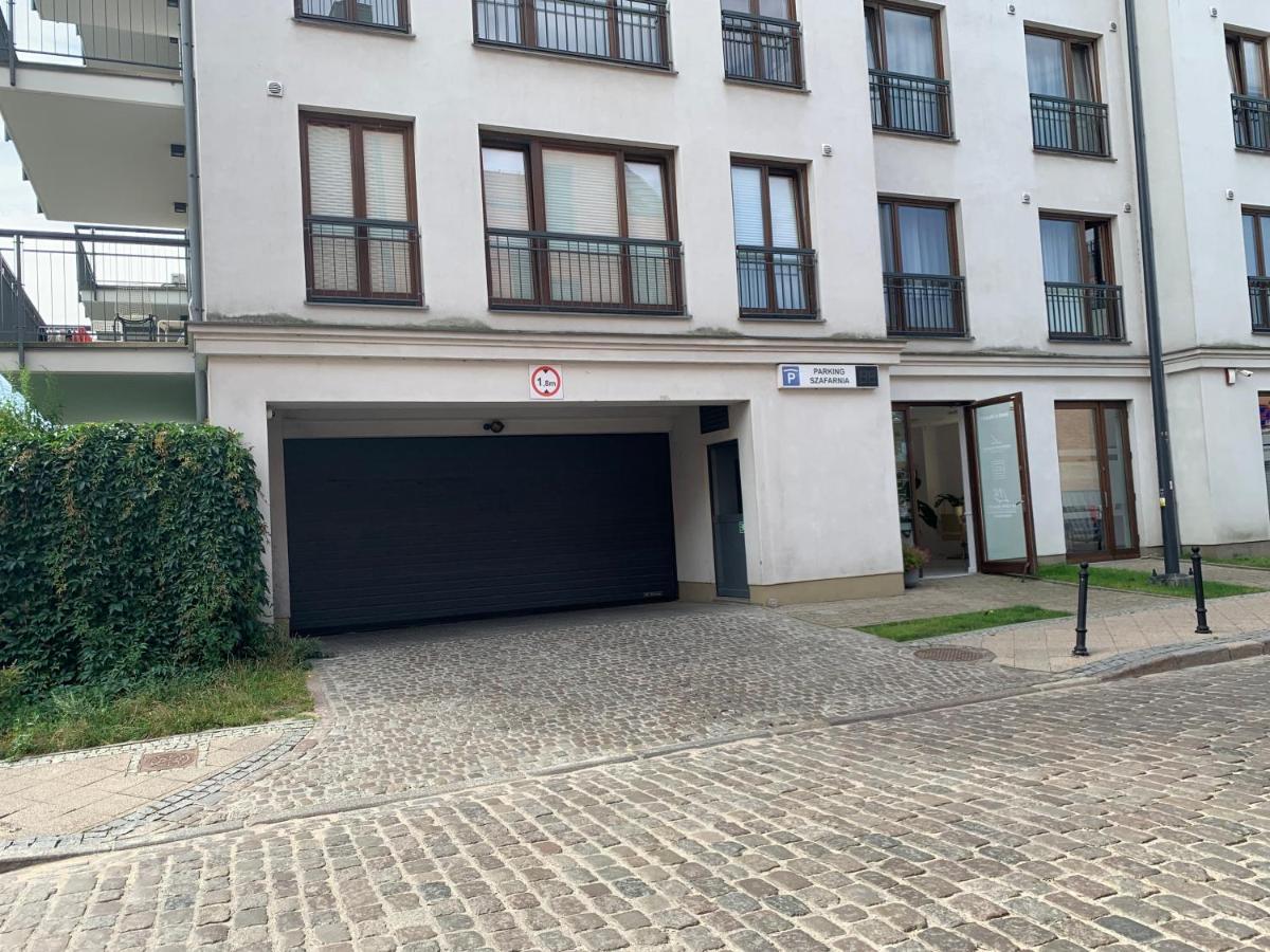 Centrum Nad Motlawa Z Widokiem Na Patio Z Balkonem *